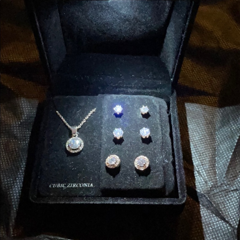 Never worn earrings and necklace